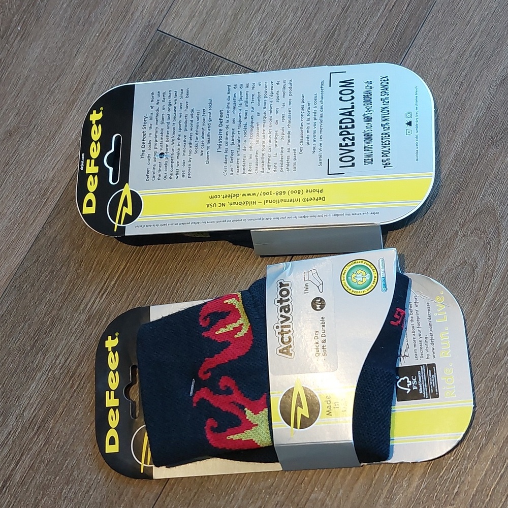 DeFeet activator cycling socks